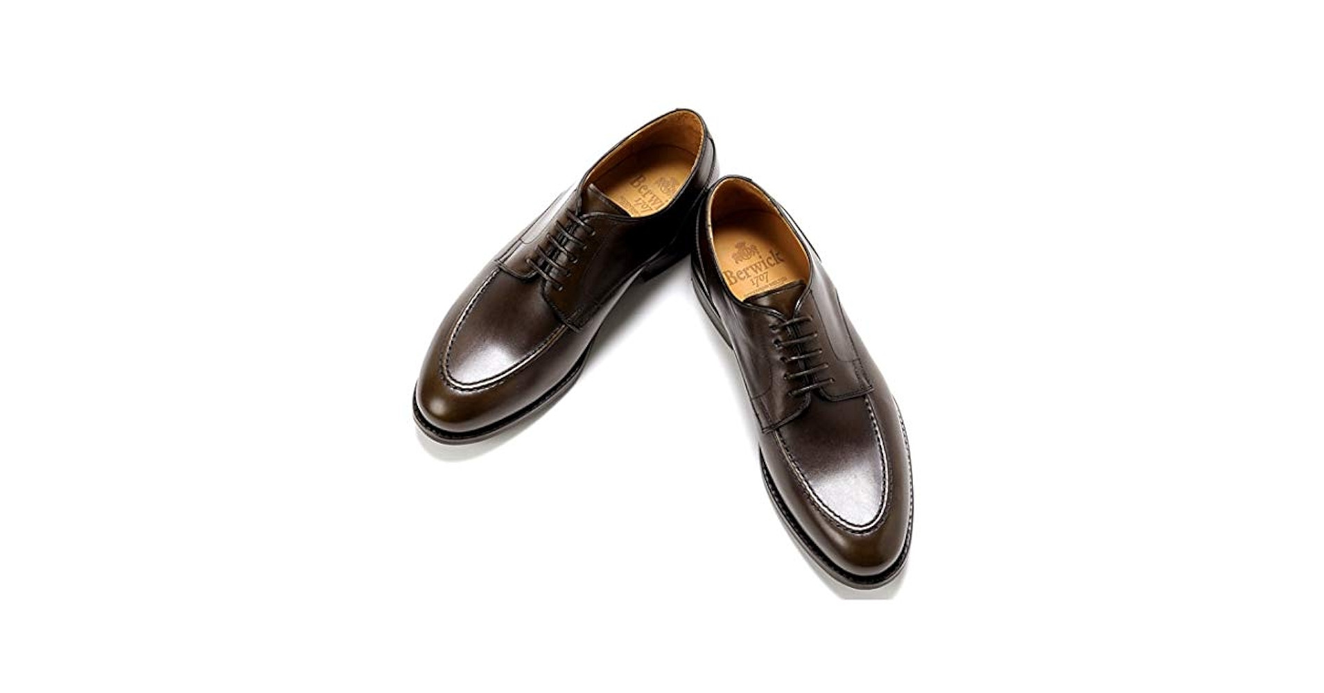 【新品未使用】Berwick バーウィック 外羽根パンチキャップ ☆大人カジュアルな足元にBerwick（バーウィック)の外羽根U